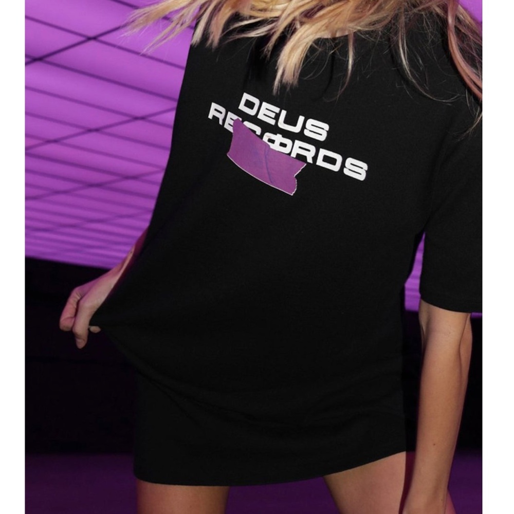 NWT Deus Ex Machina Chrome Spotnik Tee Shirt Dress in Black Size 6